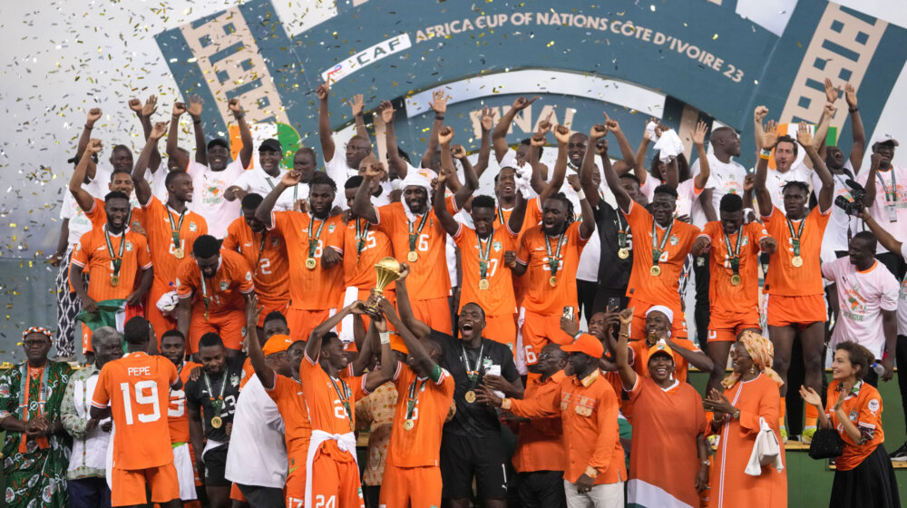 Trofej reprezentaciji koja je smenila selektora na prvenstvu: Obala Slonovače prvak Afrike 1