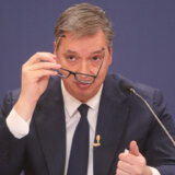 Vučič reagovao zbog novog Pravilnika o ocenjivanju: Zamolio da se razmisli o odluci da roditelji ocenuju nastavnike 10