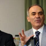 "Ako vas zanima istina, daću priliku vama i vašim gledaocima": Gari Kasparov pozvao Takera Karslona na duel 4