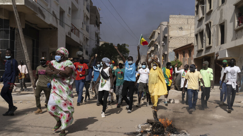 Francuska pozvala Senegal na srazmernu upotrebu sile na protestima 1