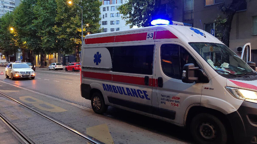 Hitna pomoć: Dva muškarca izbodena nožem sinoć u Beogradu 1