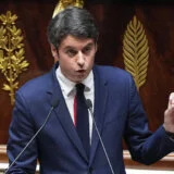 Parlament Francuske odbacio predlog za izglasavanje nepoverenja novom premijeru 1