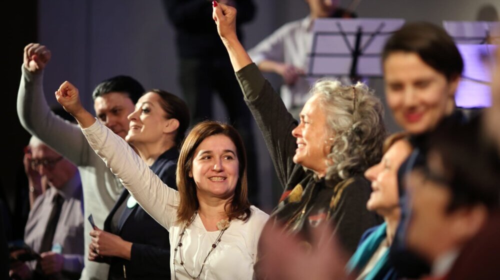 Pokret "Bravo!" iz Novog Sada obeležio godinu dana od osnivanja i najavio izlazak na predstojeće lokalne izbore 1