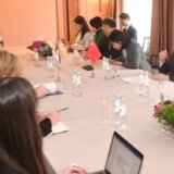 Potvrđeno "čelično prijateljstvo" dve države i naroda: Vučić i ministar spoljnih poslova Kine razgovarali u Minhenu 5
