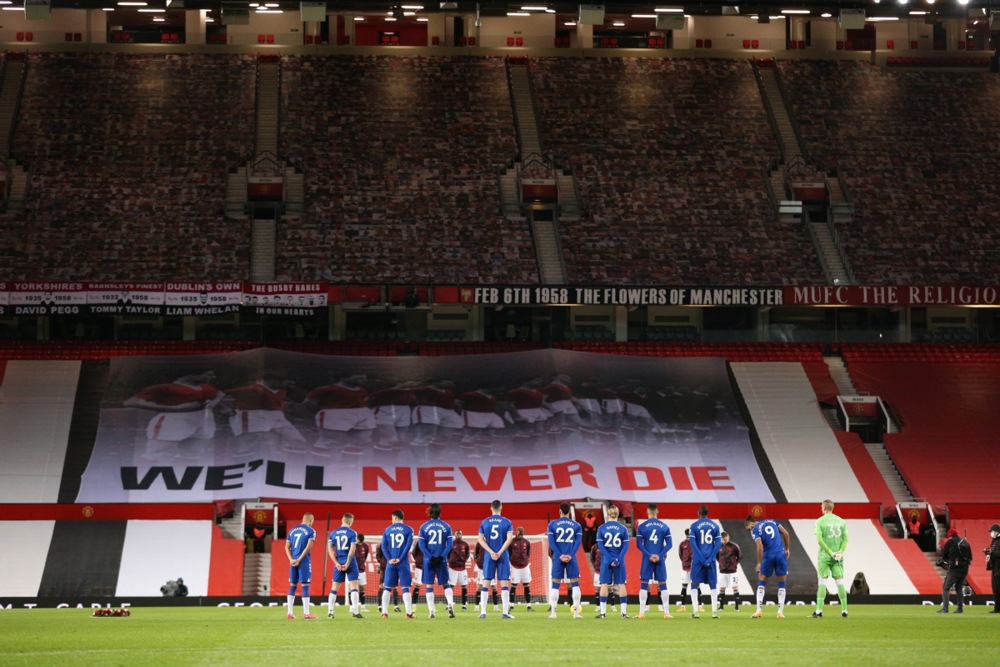 Strahovi preživelih u najcrnjem danu Mančester junajteda: Čarlton ponovo u avionu na letu za Beograd, a Bezbi na povratku u zlosrećni Minhen 4 Strahovi preživelih u najcrnjem danu Mančester junajteda: Čarlton ponovo u avionu na letu za Beograd, a Bezbi na povratku u zlosrećni Minhen 4