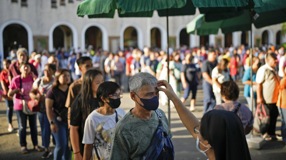 Urušila se crkva na Filipinima, najmanje jedna osoba poginula, 53 povređene 1
