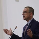 Metak ostavljen ispred kuće graonačelnika Gostvara, predsednika stranke Alijansa za Albance 4