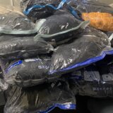 Uprava carina: Zaplenjena garderoba vredna milion i po dinara 5