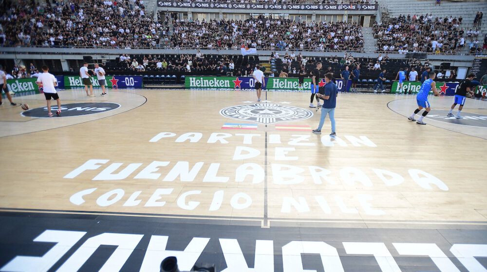 Fuenlabrada predstavila dresove u čast prijateljstva sa Partizanom (FOTO, VIDEO) 1