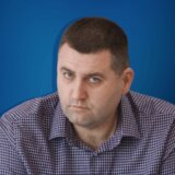 Ko je Novica Antić, predsednik Vojnog sindikata Srbije kojem je izvršen pretres kuće? 9