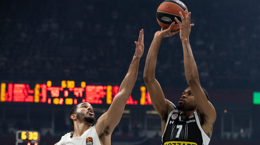 Panter i Kaminski nedovoljni za pobedu Partizana protiv Bajerna u Evroligi 1