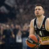 Noć za pamćenje i rekord karijere Alekse Avramovića 11