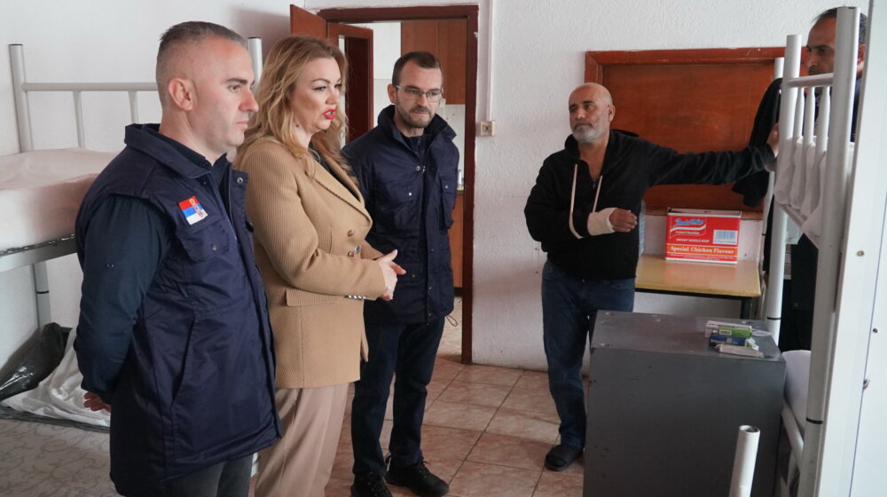 Komesarka obišla povređene migrante u prihvatnom centru Preševo 1