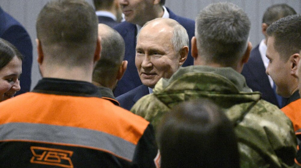 Putin: Ruske porodice moraju da imaju najmanje dvoje dece 1