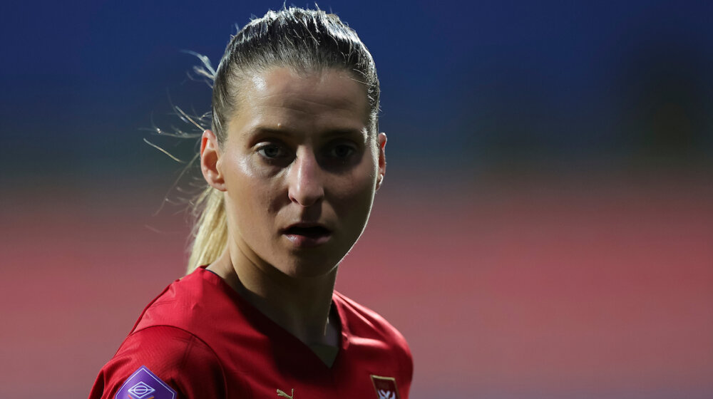 Fudbalerke Srbije nakon poraza od Islanda ostale bez divizije A Lige nacija (VIDEO) 1