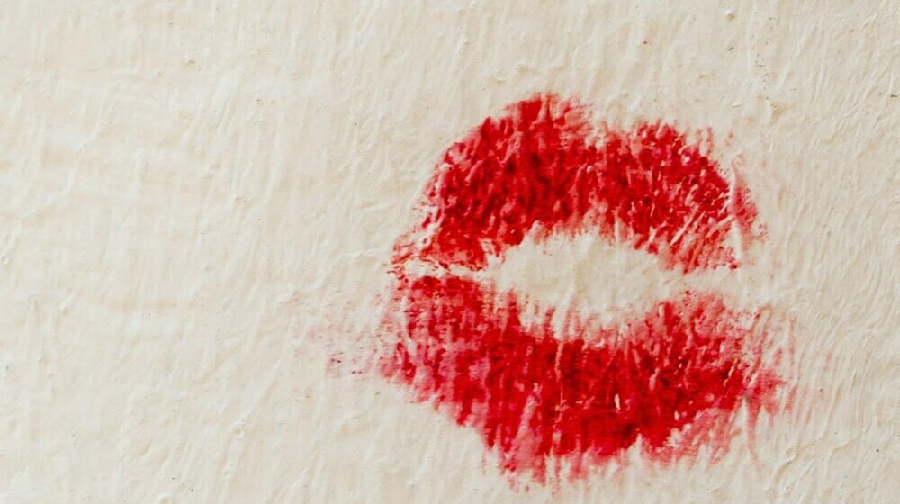 Veče ljubavne poezije + Storytelling u Kontakt galeriji SKC-a Kragujevac 1