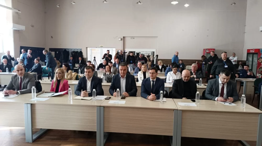 Zakazana prva sednica lokalnog parlamenta u Novom Pazaru 1