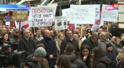 protest srba Sa protesta Srba u Kosovskoj Mitrovici zbog ukidanja dinara poruke međunarodnoj zajednici: Nije lako danas biti Srbin, ukidaju nam parče hleba 9