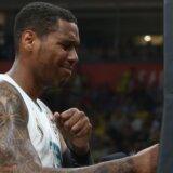 Tompkins stigao u Beograd da potpiše ugovor sa Zvezdom, nema korona virus, ali ima povredu kolena 5