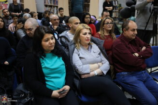 Tribina romski jezik Kragujevac 02 Svetionik očuvanja romskog kulturnog identiteta: Tribina „Romski jezik” u Kragujevcu (FOTO) 2