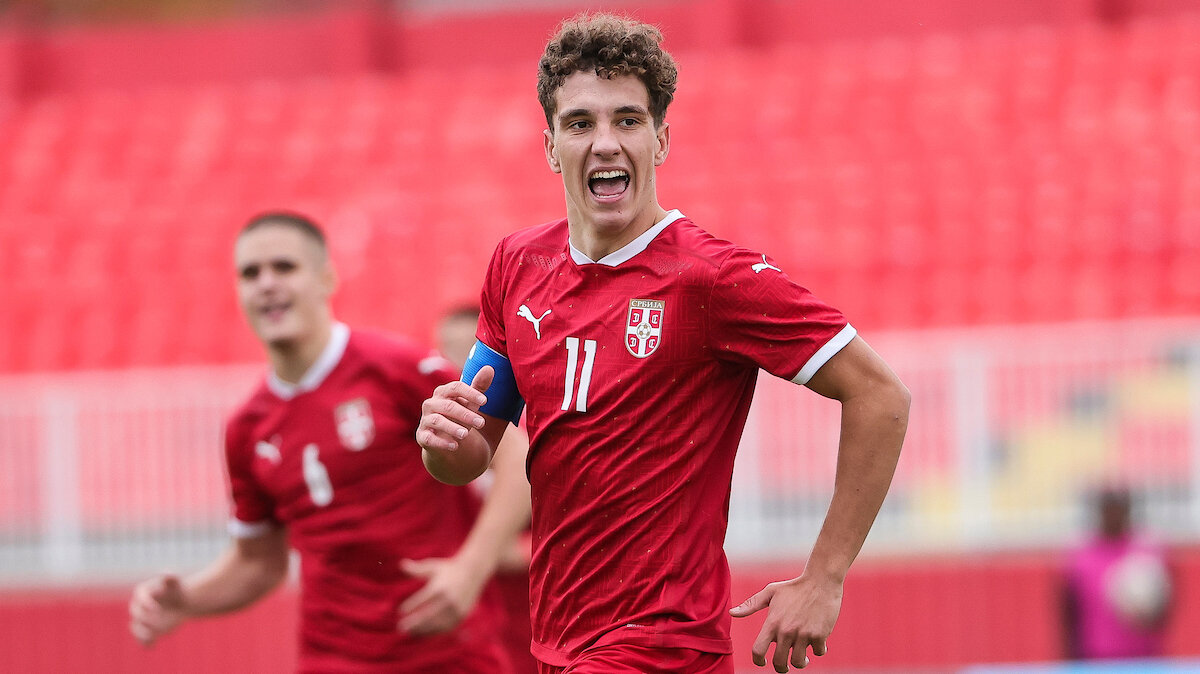 Zvezda prodala još dvojicu mladih reprezentativaca: Stefan Mitrović u Veroni, Uroš Kabić u Torinu 2