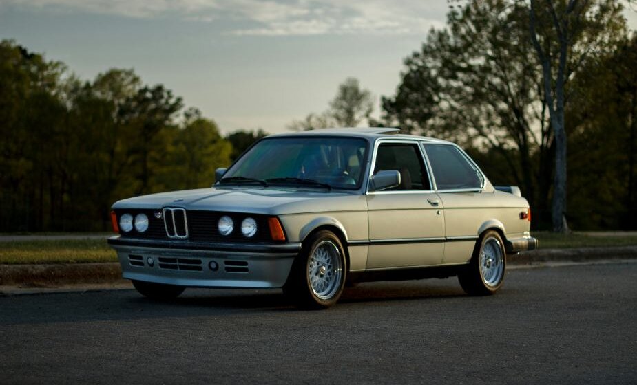 Evo zašto treba da izaberete otkup automobila pri prodaji polovnog vozila 1