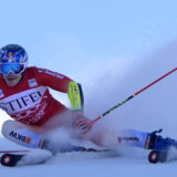 Najveća prevlast u jednoj skijaškoj disciplini u poslednjih 45 godina: Odermat pobedio u veleslalomu deseti put uzastopce 7