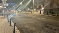 Umesto kocki i pešačkog prelaza - asfalt i ivičnjak: Kako sada izgleda kolovoz kod Trga republike? (FOTO) 3