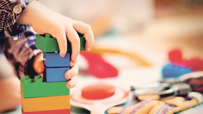 Šta bi se dogodilo kad bi gradonačelnica samo jedan dan brinula o autističnom detetu: Grad Niš i dalje ne obezbeđuje lične pratioce svoj deci sa posebnim potrebama 5