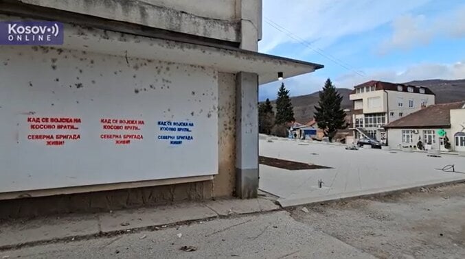 U četiri opštine na severu Kosova novi grafiti koje potpisuje "Severna brigada" 1