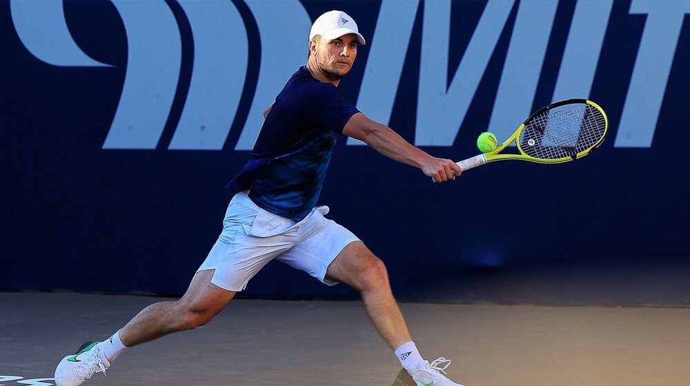 Kecmanović u četvrtfinalu u Akapulku 1