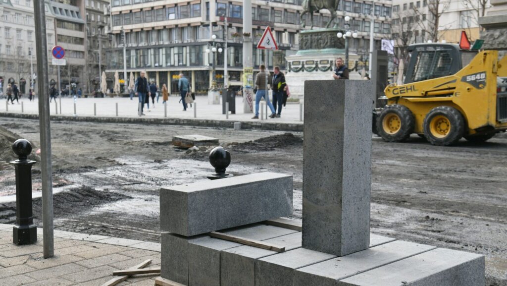 "Ratna zona" na Trgu Republike: Kako izgleda najnovije premeštanje kocki 2