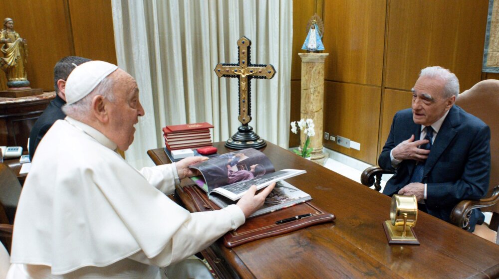 Martin Skorseze se sastao s papom Franjom i poklonio mu knjigu 1