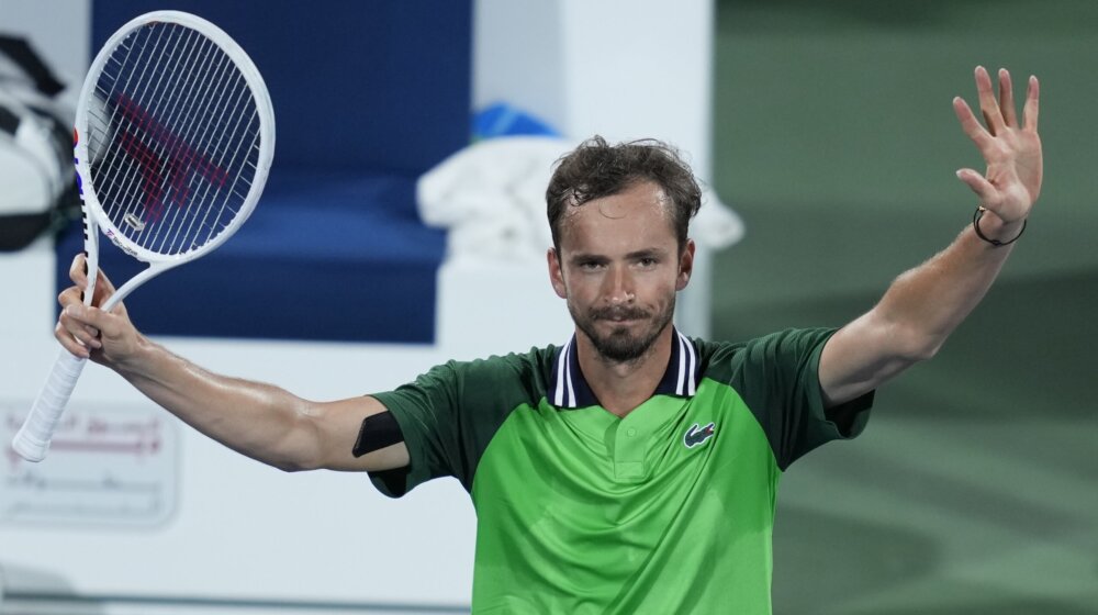 Medvedev u polufinalu turnira u Dubaiju 1