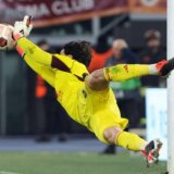 Iver-klada: Kako otac i sin iz golmanske loze Svilar zaslađuju odbranjene penale kao šećer iz Crvenke? (VIDEO) 7