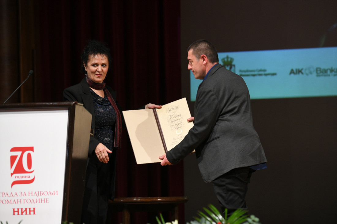 Dragan Jovićević: Mislim da Stevo Grabovac koji je napisao tako snažan roman kao što je "Poslije zabave" nije čovek koji bi podlegao političkim pritiscima 1