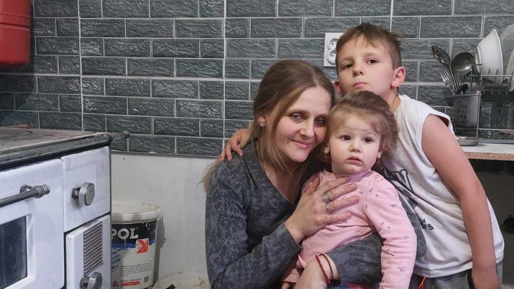 "Nisam verovala da toliko dobrih ljudi ima": Pri kraju radovi na obnovi kuće porodice Stanojević koju je zahvatio požar u selu pored Zaječara 2