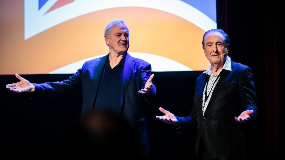 džon kliz erik ajdl