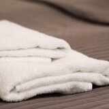 Ako na ovaj način perete peškire, ostaće vam duže beli i mekani: Trik kojim se služe hoteli 2