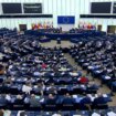 Evropski parlament usvojio odluku o srpskim pasošima 17