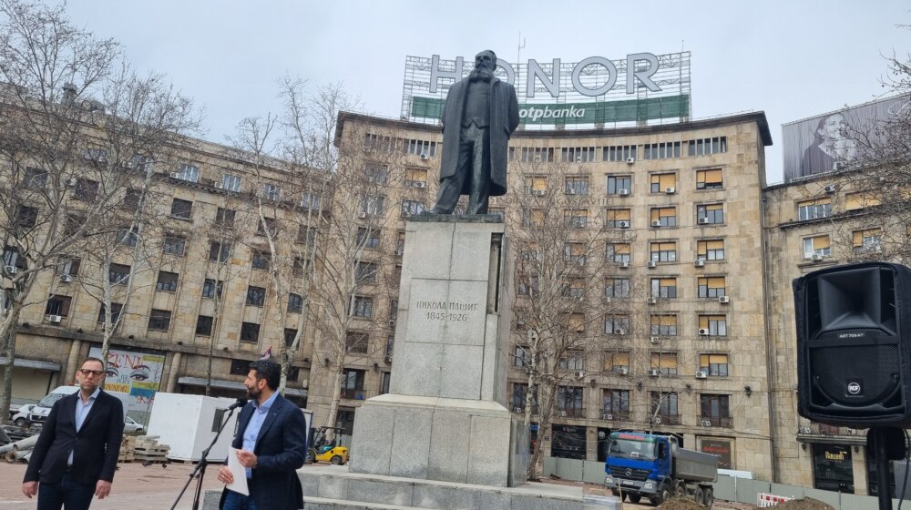 Aleksandar Šapić na Trgu Nikole Pašića: Srećan sam što simbol grada nije fontana koja se nalazila na Trgu Marksa i Engelsa 1