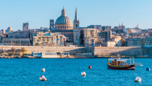 Za krađu antikviteta vrednih 13.000 evra na Malti optužena žena iz Srbije