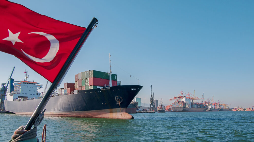 Teretni brod potonuo južno od Istanbula, šest osoba nestalo 1