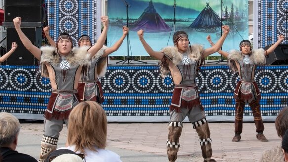 Tunguzija postoji i evo gde se nalazi 2 Plesna grupa