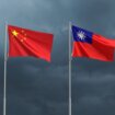 Kina poslala vojne avione prema Tajvanu nakon što je državni sekretar SAD-a napustio Peking 36