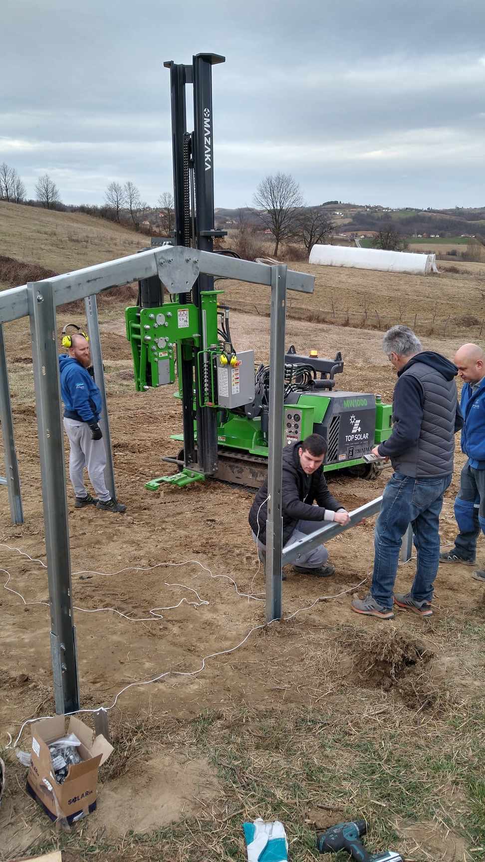 Bobičasto voće ispod solarnih panela: U Valjevskoj Kamenici postavljena prva agrosolarna elektrana u Srbiji (FOTO) 4