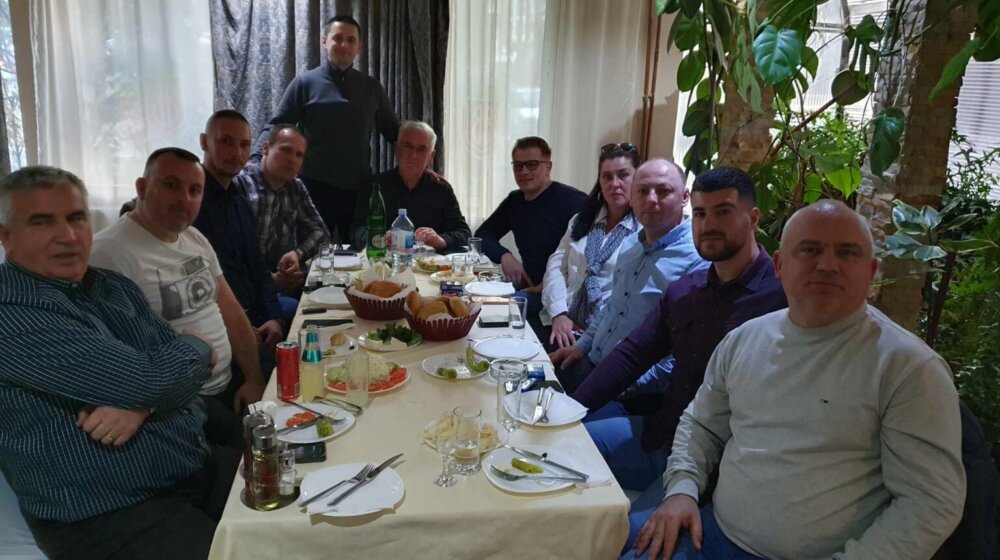 Da li se formira nova politička organizacija Srba na Kosovu? 1