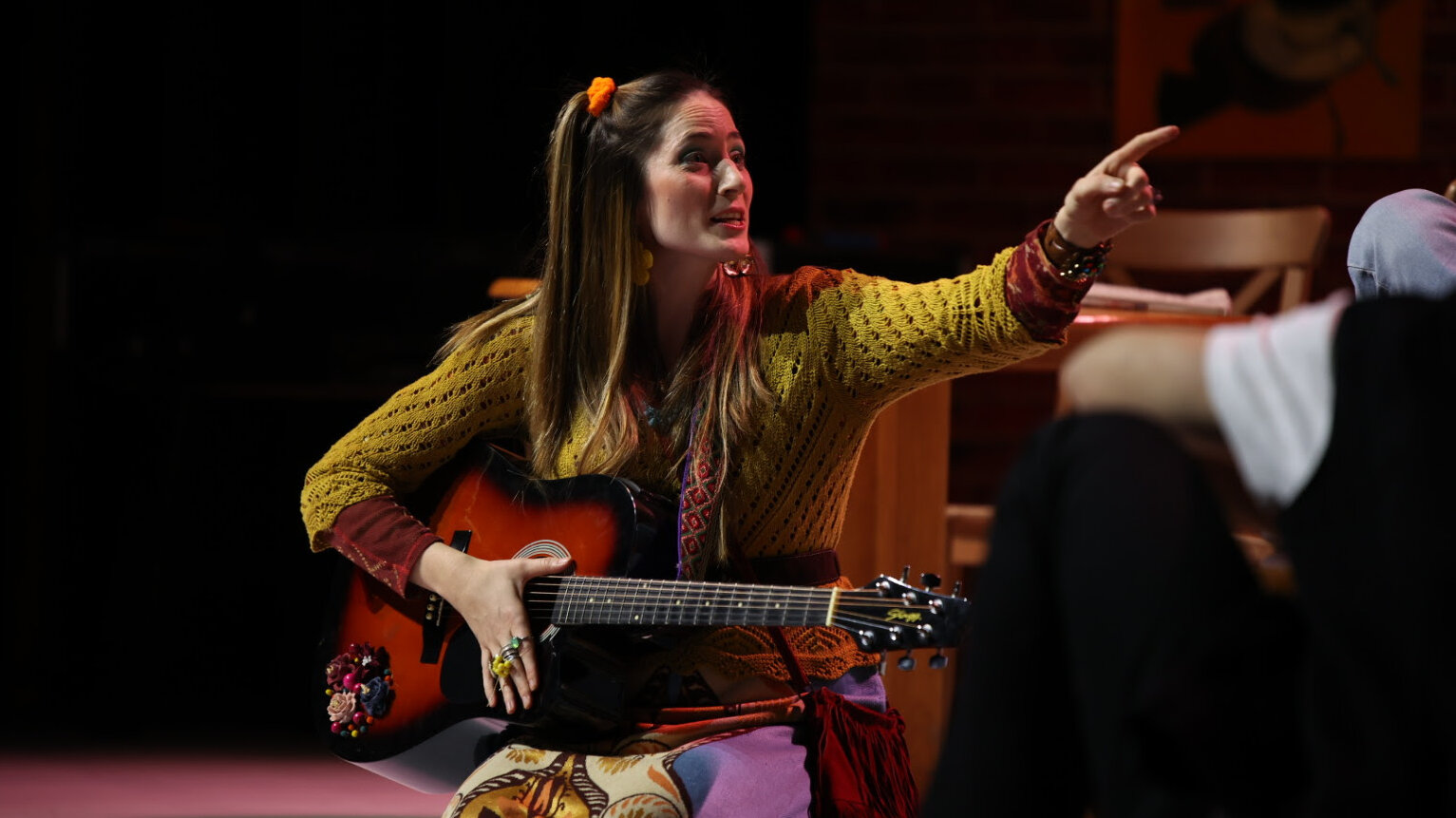 Skromni u očekivanjima, glumci predstave “Prijatelji” ovenčani gromoglasnim aplauzom na sinoćnoj, beogradskoj premijeri 2