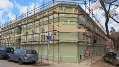 "Ne otvaramo prozore već godinu dana": Almaški kraj u jeku obnove, stanare muči prašina i blato (FOTO) 2