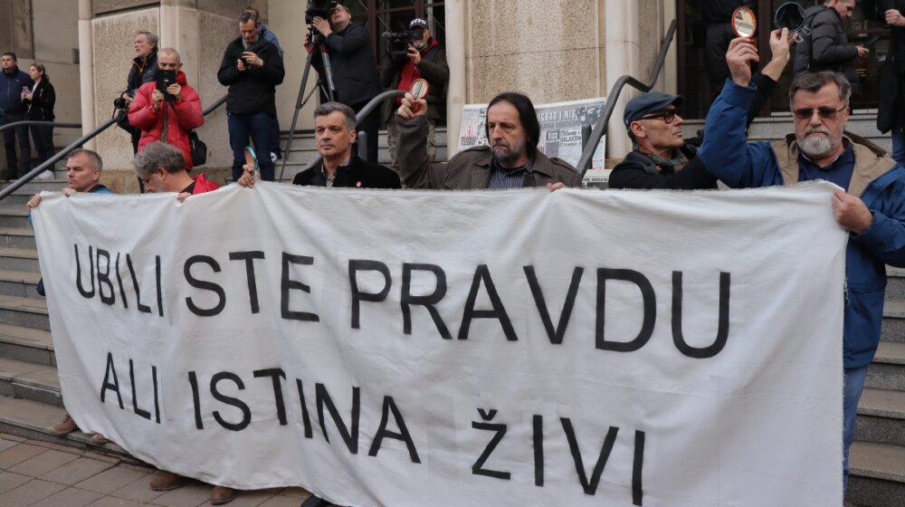 Međunarodni PEN centar: Vlasti u Srbiji moraju da privedu pravdi odgovorne za ubistvo Slavka Ćuruvije 1